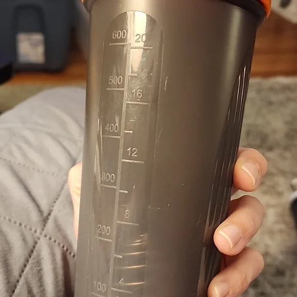 Blender Bottles. 28 ounce (set of 2) - Picture 3 of 4